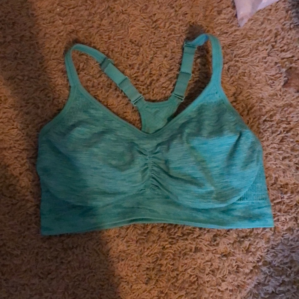 Sports bra